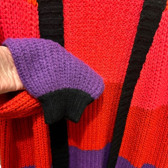 Torrid Long Stripe Color Block Black Red SZ 0 Cardigan - Picture 8 of 15